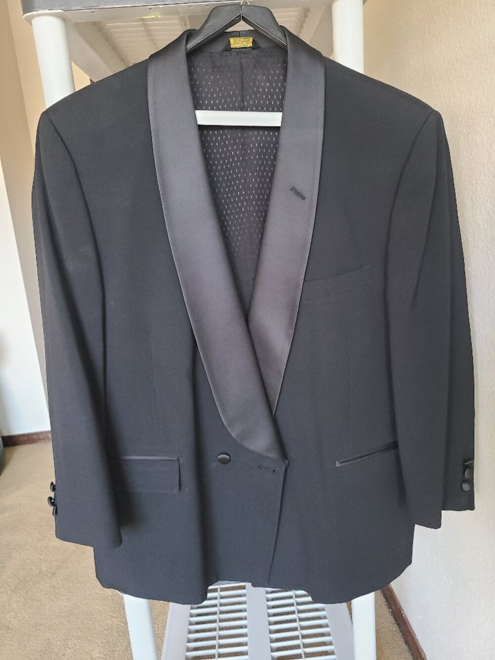 Vintage Bill Blass Mens 100% Pure Wool Black Satin Shawl Lapel Tuxedo Jacket